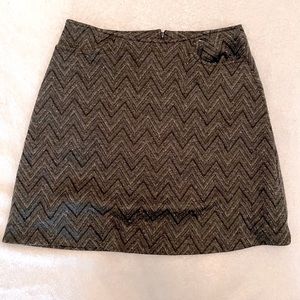Patterned mini skirt
